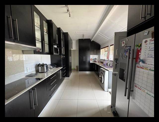 3 BEDROOM HOUSE FOR SALE IN EDLEEN